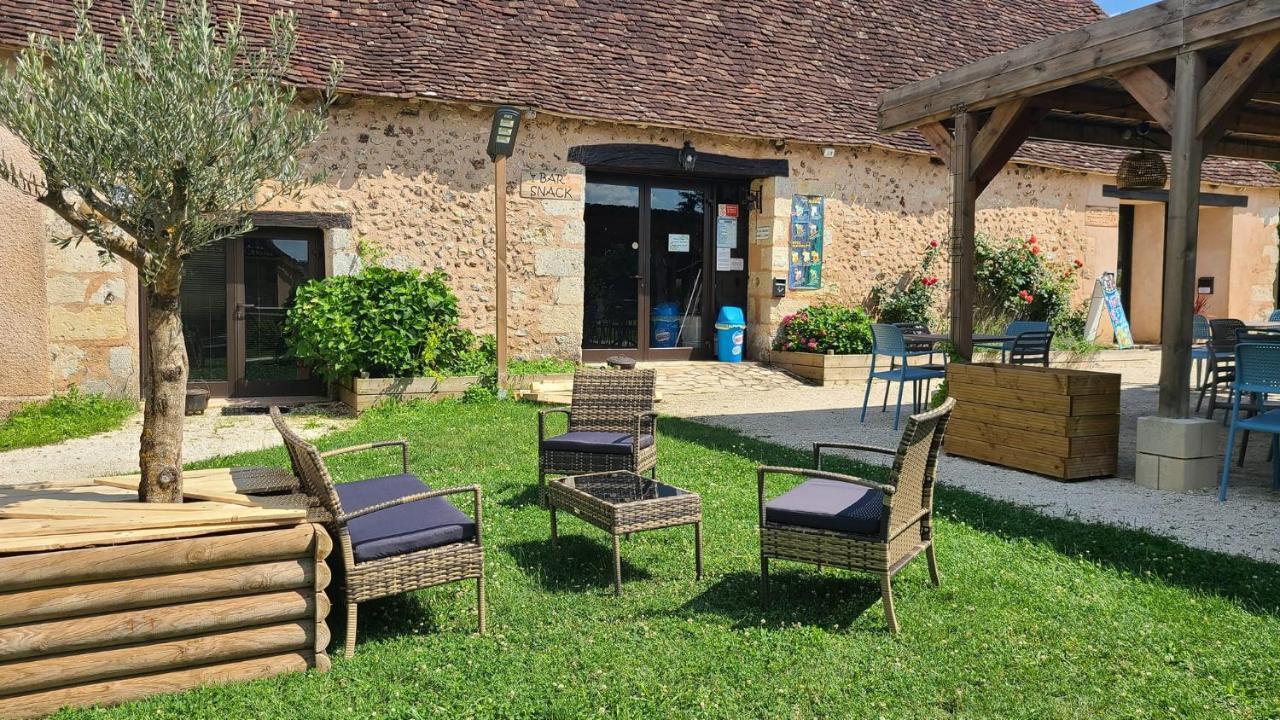 Hotel Le Domaine du bois Coquet à La Douze Extérieur photo
