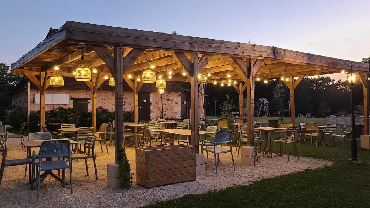 Hotel Le Domaine du bois Coquet à La Douze Extérieur photo